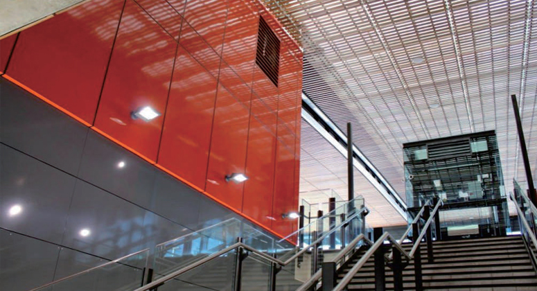 地铁站口工程案例